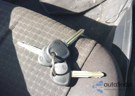 2011 Kia Soul из США, поврежденный, VIN KNDJT2A17B7203038